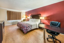  - Red Roof Inn Wapakoneta - I-75, Exit 111