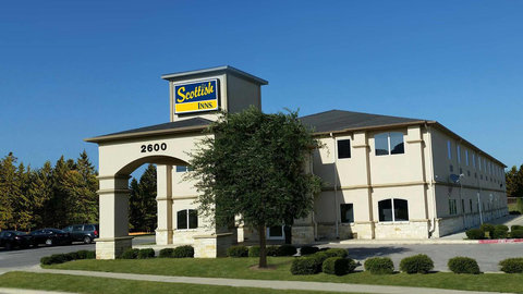 STXKN Exterior 100.jpg