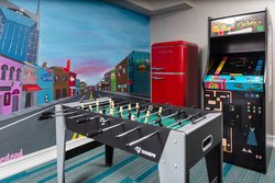  - Aloft Hotel West End Nashville - I-40 & I-65, Exit 209