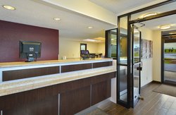  - Red Roof Inn Hurricane - I-64, Exit 39