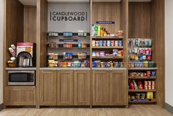  - Candlewood Suites North Springfield - I-55 & I-72, Exit 94