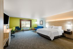  - Holiday Inn Express & Suites Lewisburg