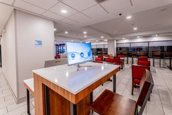  - Holiday Inn Express South Indianapolis - I-74 & I-465, Exit 2