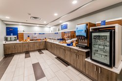  - Holiday Inn Express South Indianapolis - I-74 & I-465, Exit 2