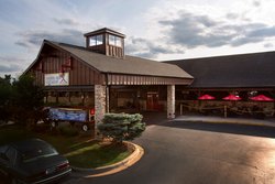  - Holiday Inn & Suites Lake Elmo - I-94, Exit 250