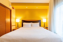  - Fairfield Inn & Suites by Marriott Carlisle - I-81, Exit 44