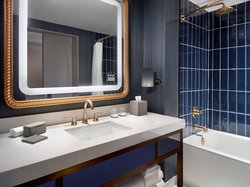  - Omni Hotel Oklahoma City - I-40, Exits 150A & 150B