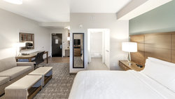  - Staybridge Suites Naples