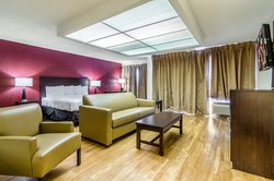  - Red Roof Plus+ Inn East Wichita - I-35, Exit 50