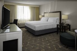  - Holiday Inn & Suites Peabody - I-95, Exit 63