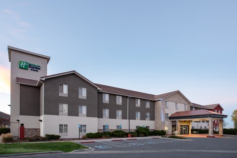 Our easy to find location is ready to welcome you