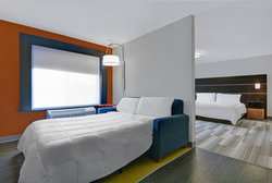  - Holiday Inn Express Atmore - I-65, Exit 57