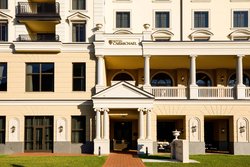  - Hotel Carmichael Carmel