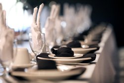  - Holiday Inn & Suites Lake Elmo - I-94, Exit 250