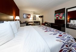  - Red Roof Inn Washington - I-70, Exit 15