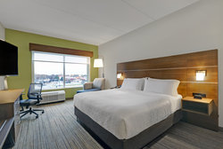  - Holiday Inn Express & Suites Collingwood