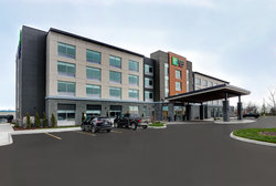  - Holiday Inn Express & Suites Collingwood