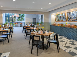  - Omni Mandalay Hotel Irving