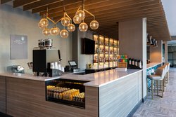  - Sheraton Suites Worthington Columbus - I-270, Exit 23