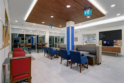 - Holiday Inn Express & Suites Port Elgin