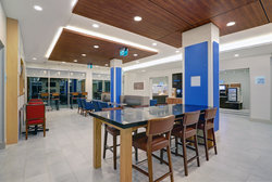  - Holiday Inn Express & Suites Port Elgin