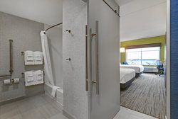  - Holiday Inn Express & Suites Port Elgin