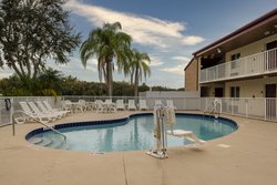  - Red Roof Inn Ellenton - I-75, Exit 224