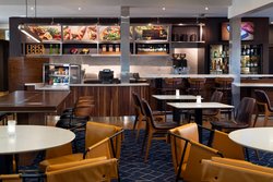  - Courtyard by Marriott Hotel Bakersfield