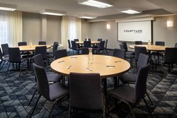  - Courtyard by Marriott Hotel Bakersfield