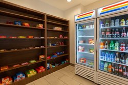  - Holiday Inn Express & Suites Kingfisher