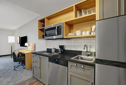  - Candlewood Suites West Kingston