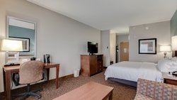  - Holiday Inn Express & Suites St Cloud - I-94, Exit 171