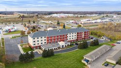  - Holiday Inn Express & Suites St Cloud - I-94, Exit 171