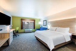  - Holiday Inn Express & Suites Lewisburg
