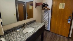  - Jasper Ridge Inn Ishpeming