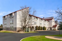  - Red Roof Plus+ Inn & Suites Saugus