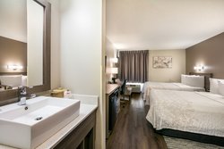  - Red Roof Plus+ Inn & Suites Saugus