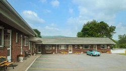  - Judy's Motel Bedford