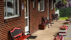  - Judy's Motel Bedford