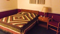  - Judy's Motel Bedford