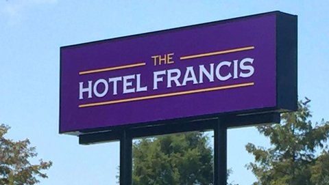 MH HotelFrancis SaintFrancisville LA Property Exterior