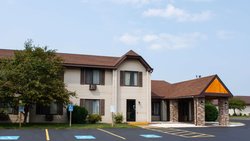 - Magnuson Country Inn Ishpeming