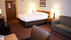  - Magnuson Country Inn Ishpeming