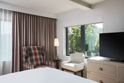  - Hotel Indigo Old Town Alexandria - I-95 & I-495, Exit 177