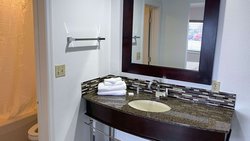  - Springs Motel Russell Springs