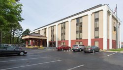  - Studios & Suites 4 Less Chesapeake