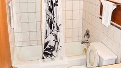  - Magnuson Hotel Canton