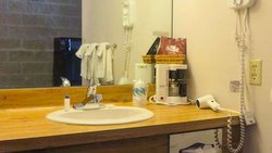  - Voyageur Inn & Conference Center Reedsburg