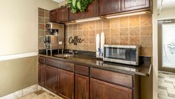  - Magnuson Hotel Detroit Airport Romulus