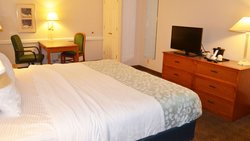  - Magnuson Hotel Texarkana - I-30, Exit 223